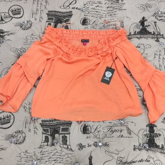 Vince Camuto Bell Sleeve Off Shoulder Blouse - Picture 4 of 7